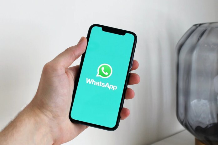 How to Avail of Rs. 105 Cashback Offer on WhatsApp Payments