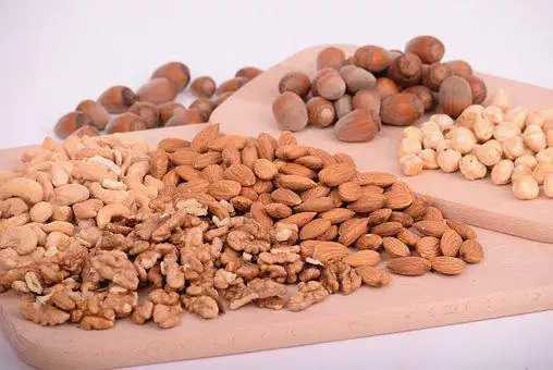 Dry Fruit For Diabetic Nuts For Diabetes Control Kaju Pista Almond Walnut In...