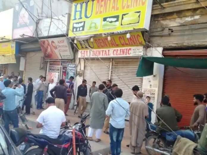 Pakistan Chinese Nationals Attack In Karachi One Dead Two Got Injured
