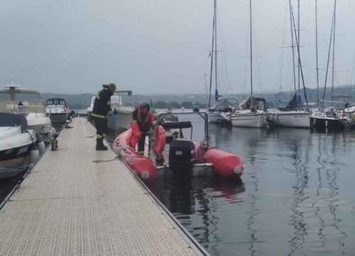 Italy Boat Capsizes In Lake Maggiore 4 Dead
