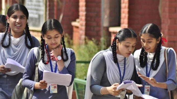 GSEB 10th SSC Result 2023 Live: Gujarat Board Class 10 results releasing...