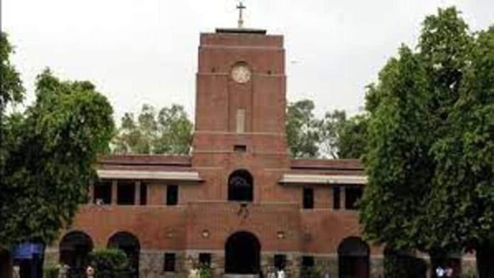 DU UG Spot Admission 2023 Round 2 vacant seats list out at admission.uod.ac.in