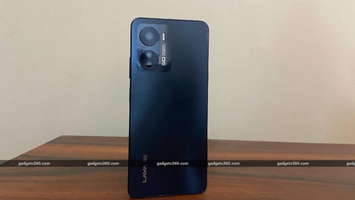 Lava Blaze Pro 5G First Impression in Hindi : डिसेंट लुक वाला नया बजट स्मार्टफोन