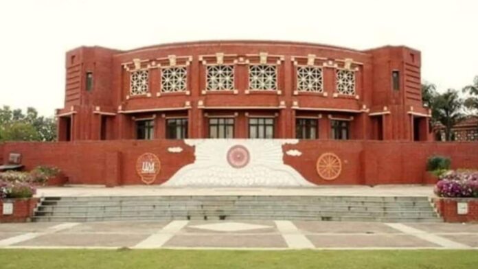 IIM Lucknow offers a full-fledged PG program in Sustainable Management